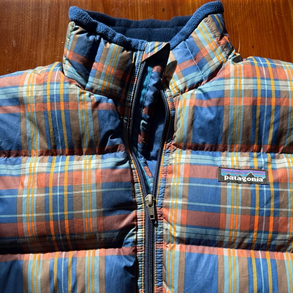 Patagonia Kids Synthetic Puffer Coat Size XL (14) Blue Plaid